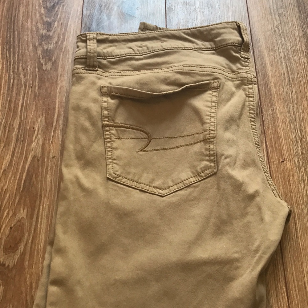 American eagle skinny khakis
